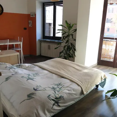 Appartamento L'alloggio In Piazza Robilante